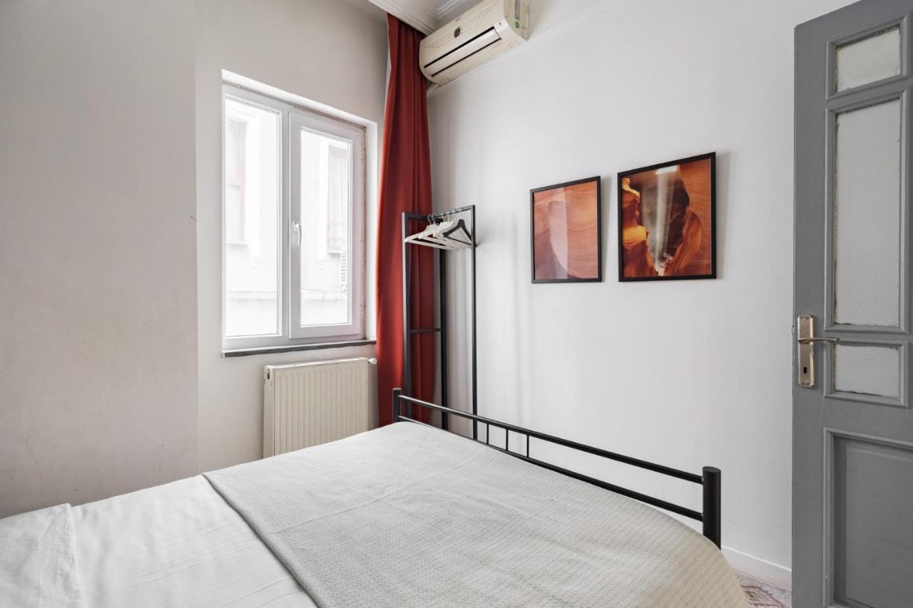 Central Flat W Sea View And Near Galata Tower Apartment Istanbul Exterior photo